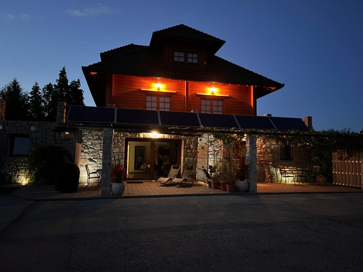 Lovely Apartment In Nature With Sauna! Postojna Exteriér fotografie